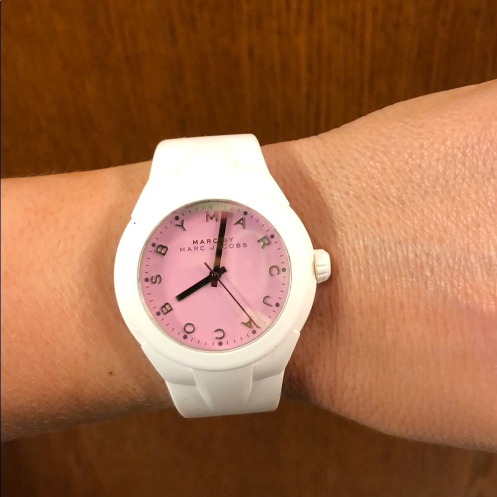Marc by Marc Jacobs white silicone watch